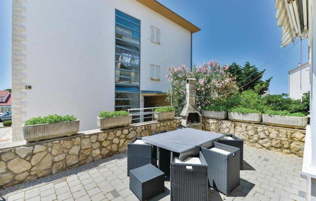 Beautiful Vacation Apartments In Novalja Ivana - Ana - Danijel Buitenkant foto